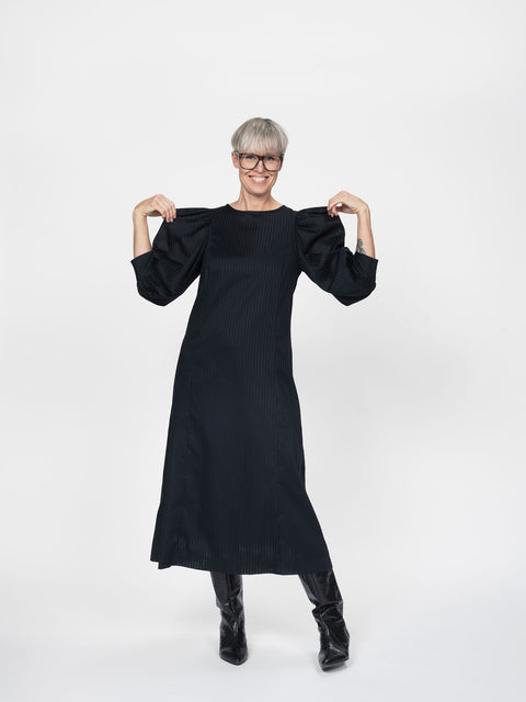 FLUTTER SLEEVE DRESS PATTERN