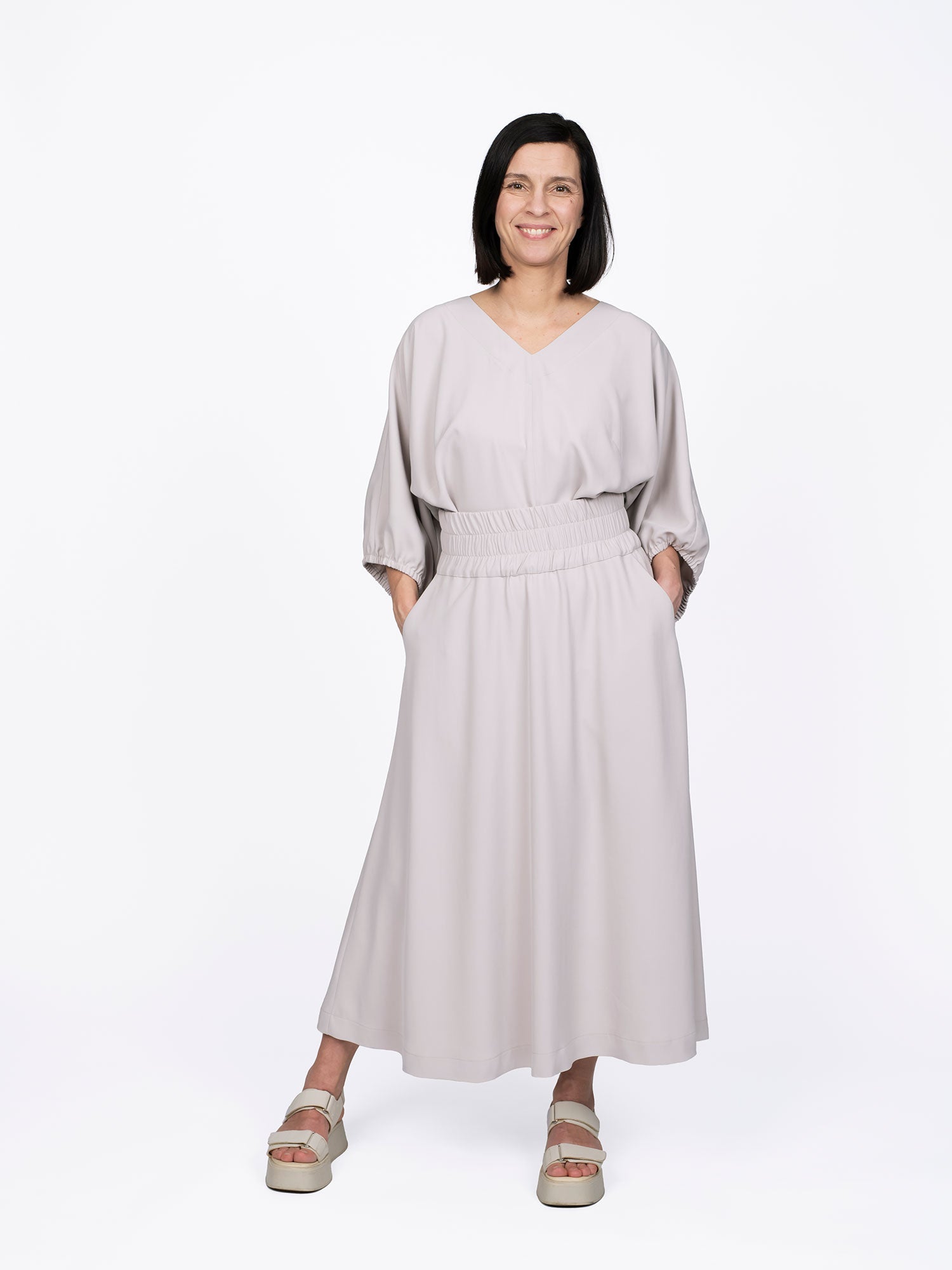 V-NECK CUFF TOP SEWING PATTERN The Assembly Line shop V-NECK CUFF TOP SEWING PATTERN The Assembly Line shop